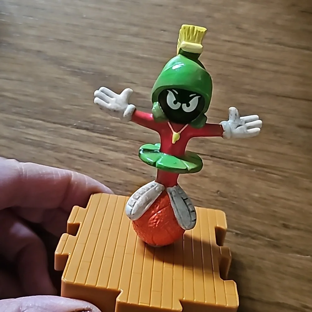 Looney Tunes Space Jam Vintage McDonald's Toys from 1996 Lot of Qty 6